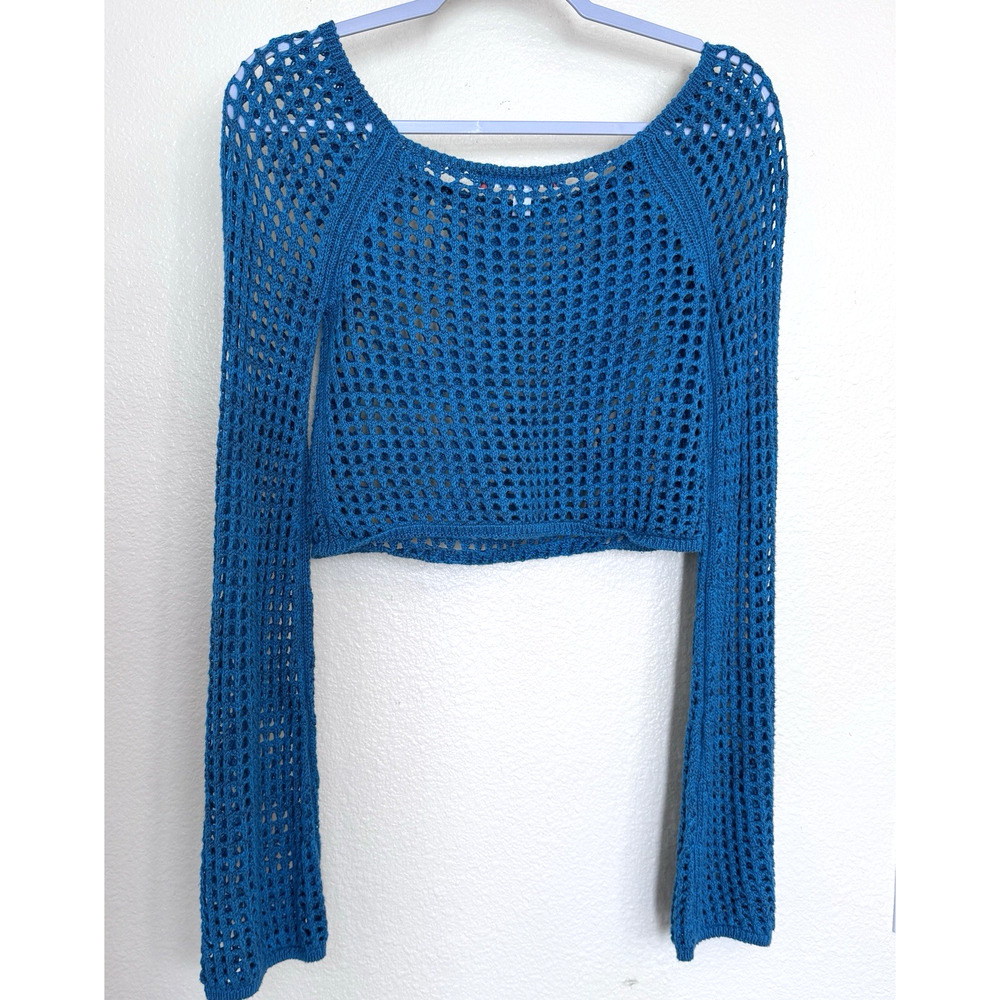Urban Outfitters Blue Crochet Crop Top Women M Open Knit Long Sleeve Y2K - Picture 3 of 7